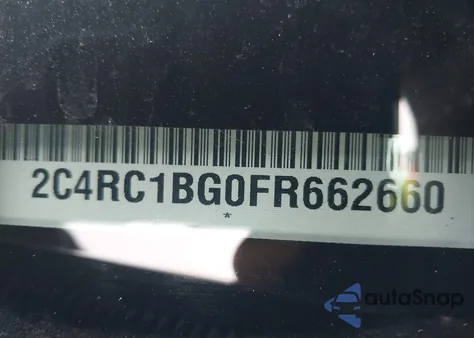 2015 Chrysler Town & Country Touring from USA, damaged, VIN 2C4RC1BG0FR662660